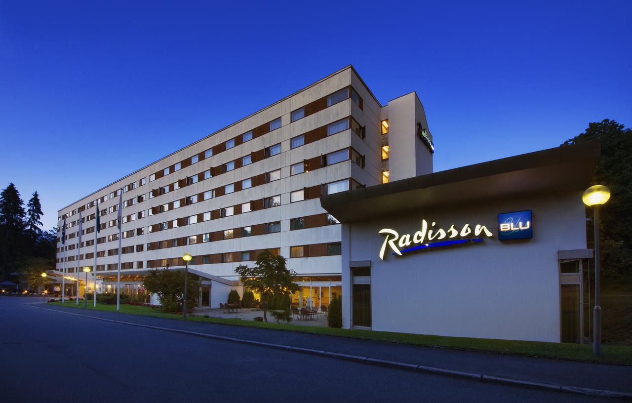 Radisson Blu Park Hotel, Oslo Fornebu Bagian luar foto